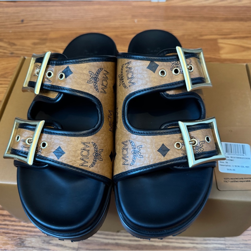 🛍️SOLD🛍️MCM women Brown and Black Sandals